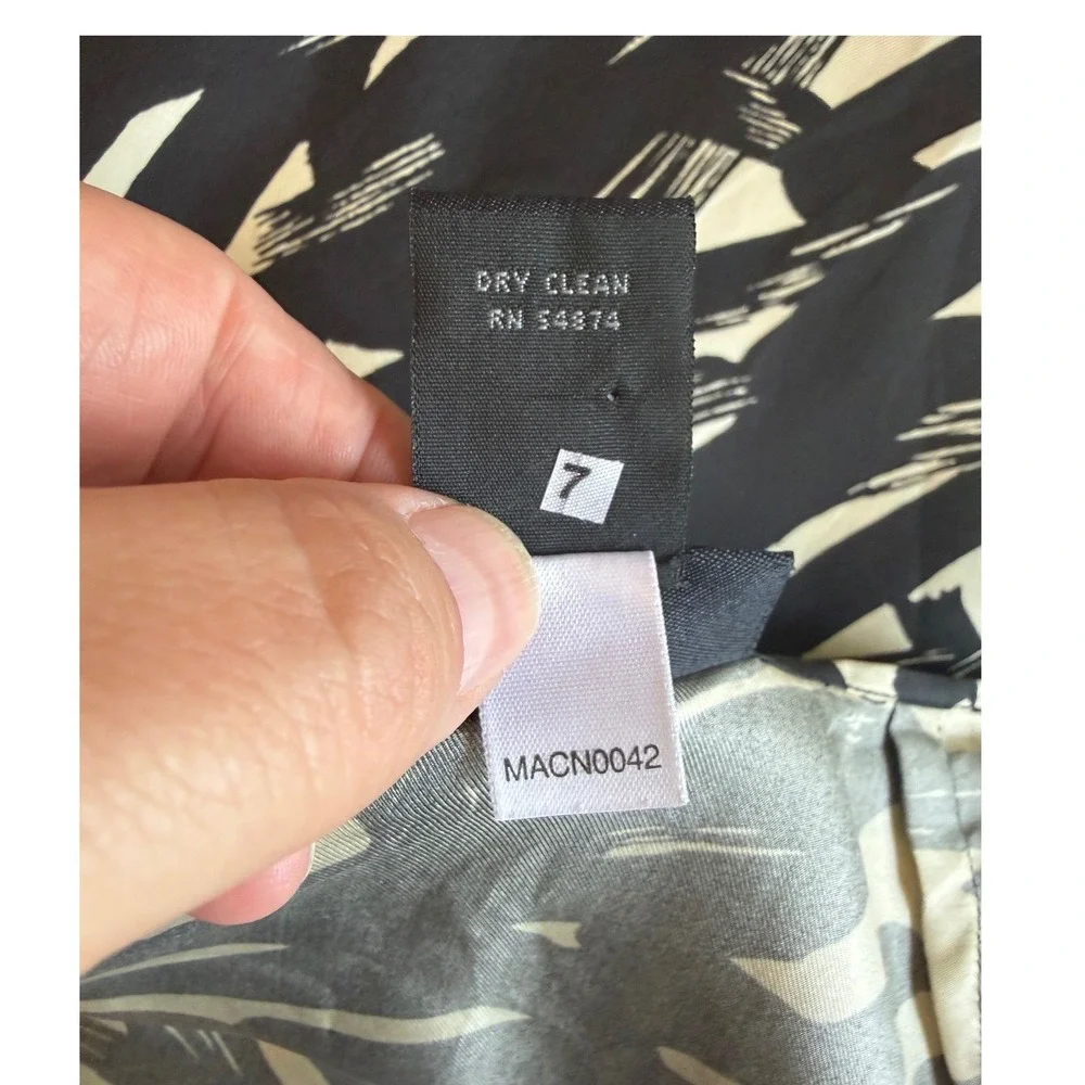 The Limited Silk Black Cream Abstract Floral Midi Skirt Size 4 Dark Academia